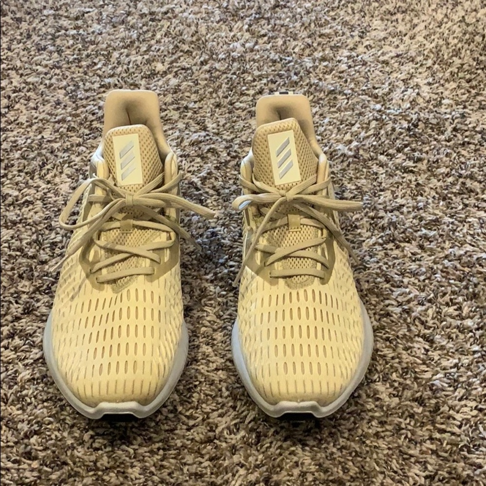 Adidas Bounce shoes